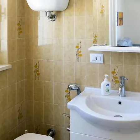 Locazione Turistica Ferienhaus Holiday home *